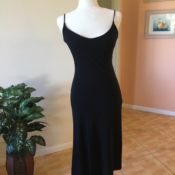 Banana Republic Dresses & Skirts - 🔥FLASH SALE 🔥Little black classic!